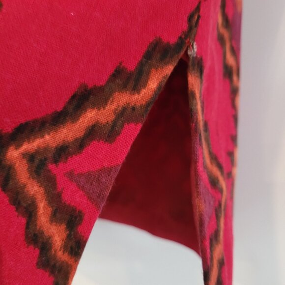 Red Batik-pattern Skirt - Picture 5 of 6